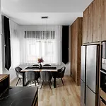Ratusz Exclusive Apartment- Przy Ratuszu Apartamento