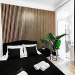 Ratusz Exclusive Apartment- Przy Ratuszu *
