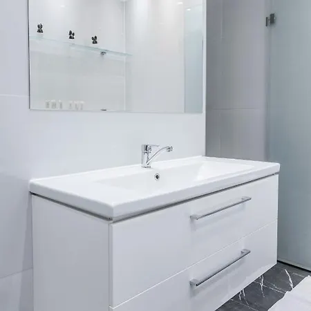 Lägenhet Ratusz Exclusive Apartment- Przy Ratuszu Głogów