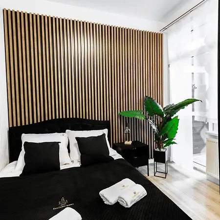 Ratusz Exclusive Apartment- Przy Ratuszu *